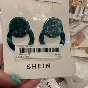 Green marble hoop earrings